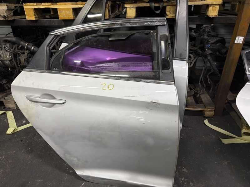 Дверь Hyundai Sonata LF