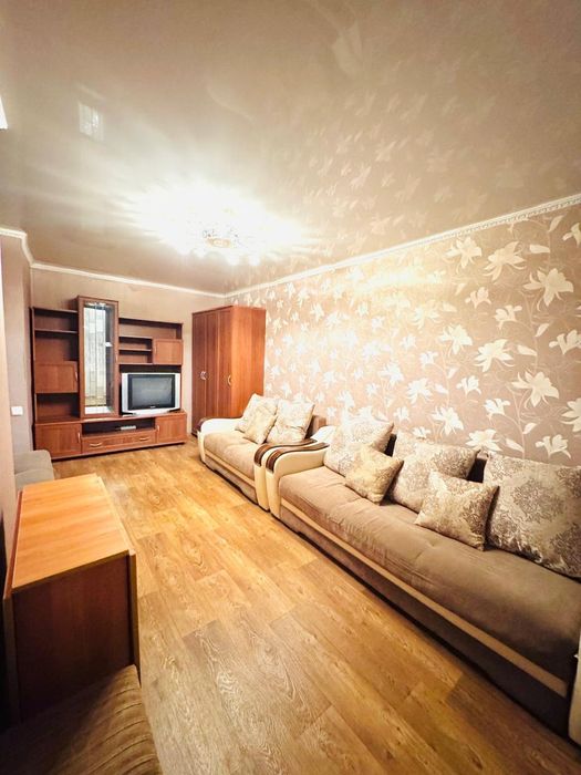 Продам 1 ком квартиру 3/5 центр