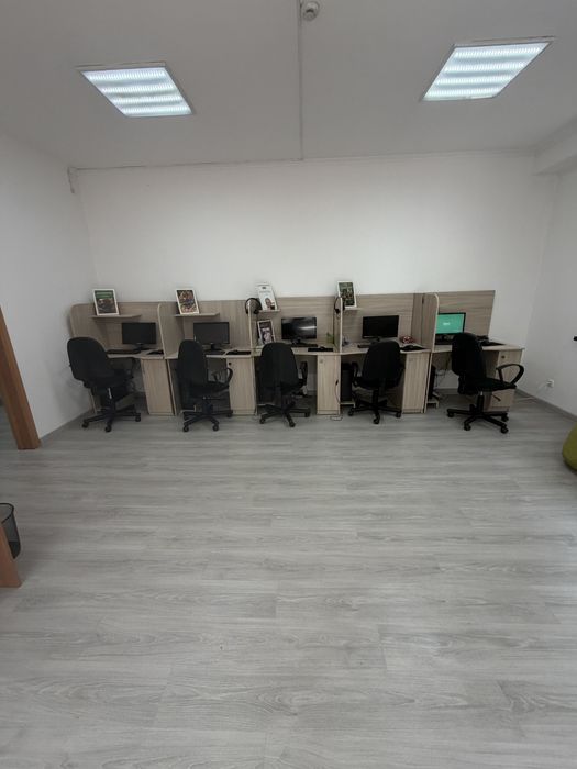 Готовый офис с компьютерами для работы