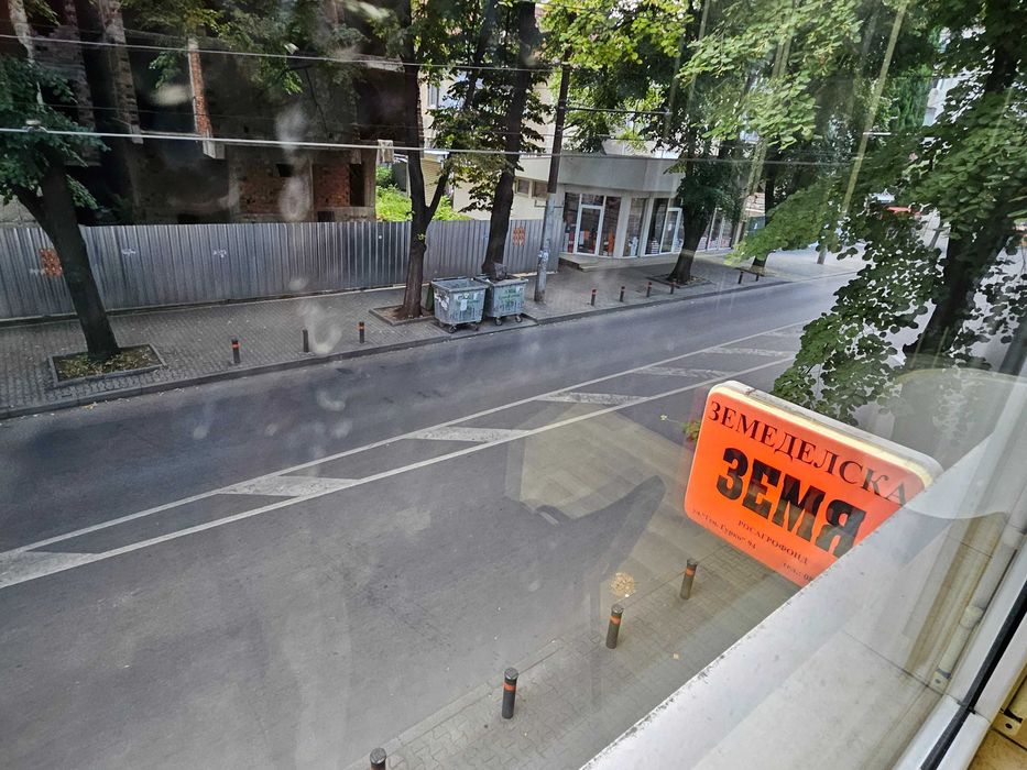 Продава се Тристаен апартамент в Стара Загора, Център - 77 кв.м за 1215 €/кв.м - Снимка #2