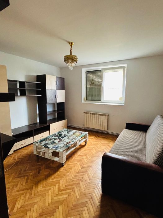 Inchiriez Apartament cu 2 camere