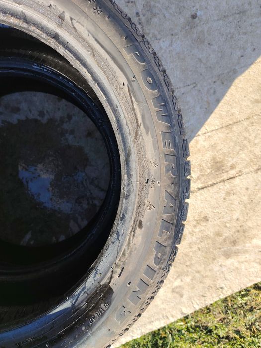 Зимни гуми  225/45 R17