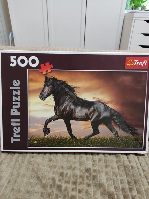 Пъзели 500 -1000 части