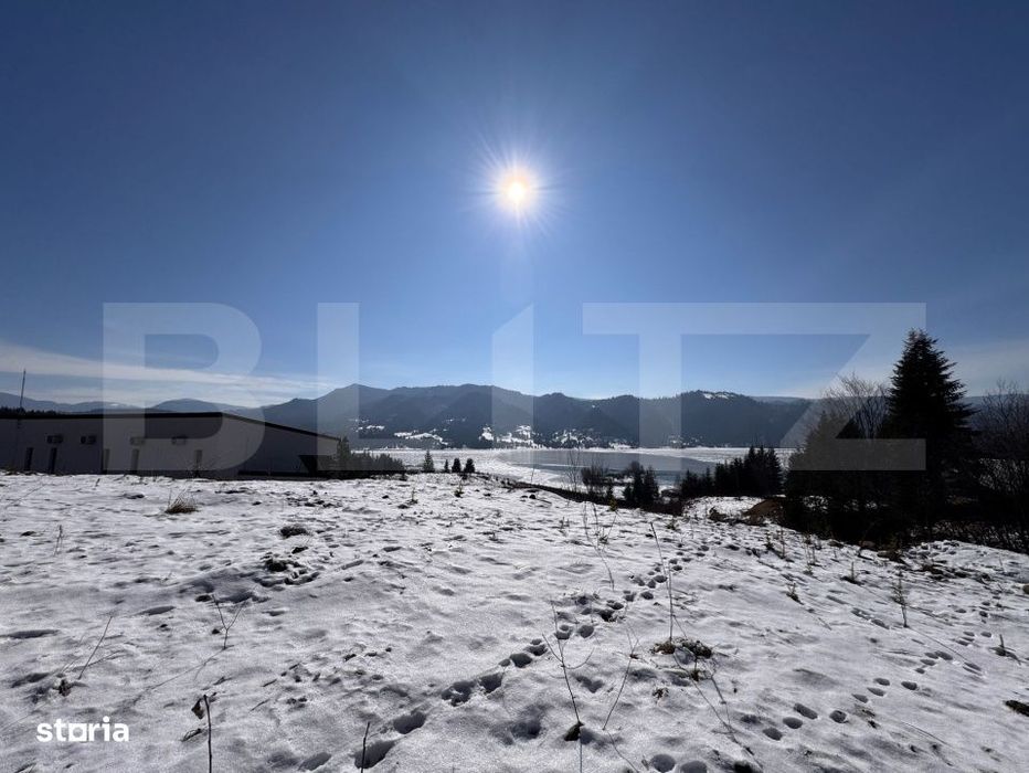 Teren de vanzare la Colibita – cu vedere panoramica spre lac si POTE