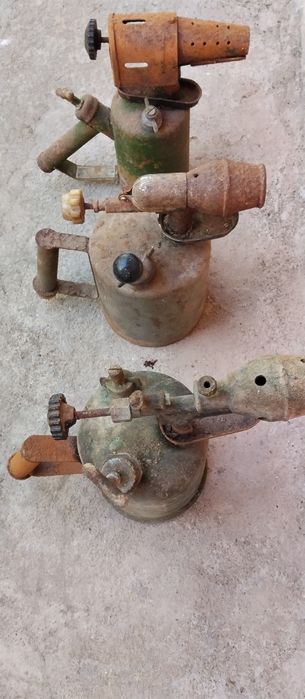 3 различни бензинови лампи