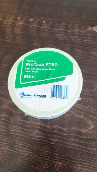 Самозалепващата лента от фибростъкло 90 м/5 см за сухо строителство