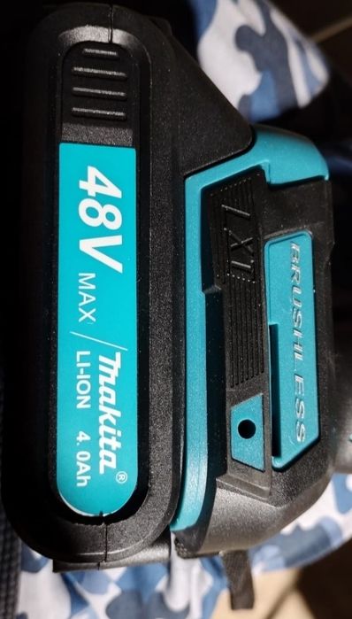 Шуруповерт MAKITA