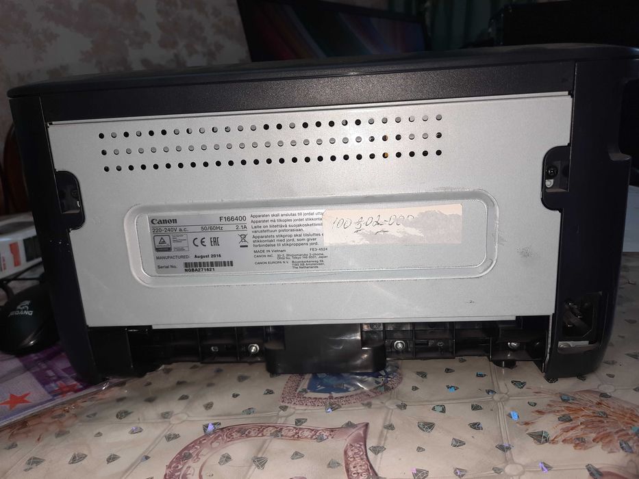 Принтер Canon LBP 6030B принтер 1 в 1 одном в идеале