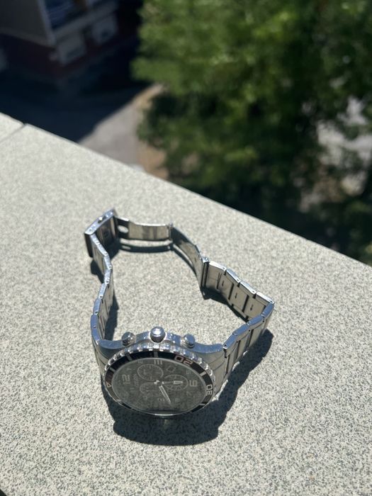 Продавам часовник CITIZEN Eco-Drive