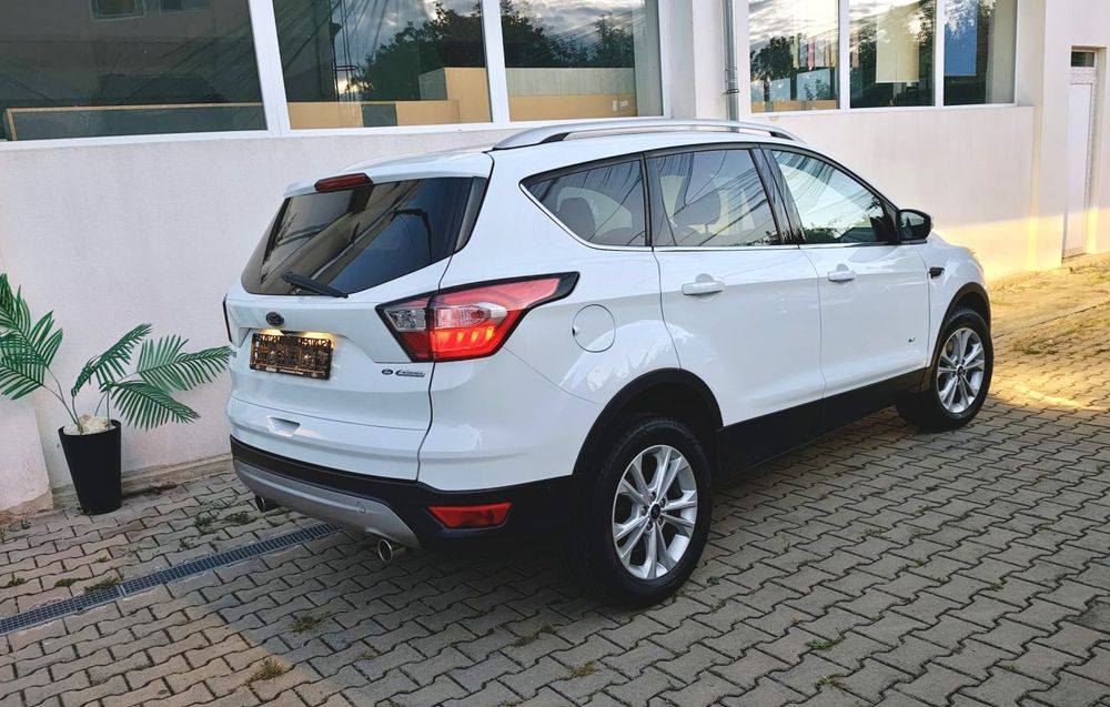 FORD Kuga 2017 — imagine 3