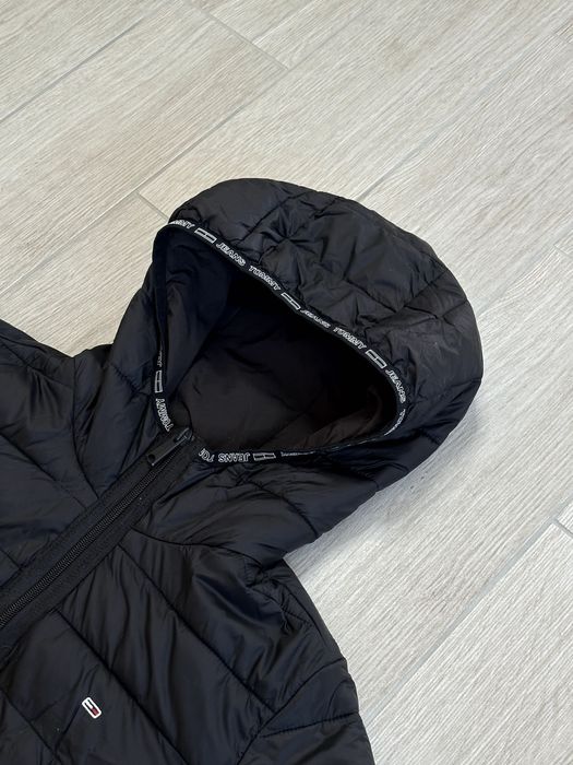 Дамско яке Tommy Hilfiger - размер S, отлично състояние