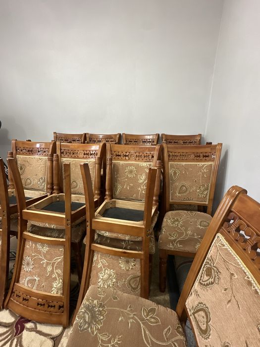 Мягкие стуля 16 штук