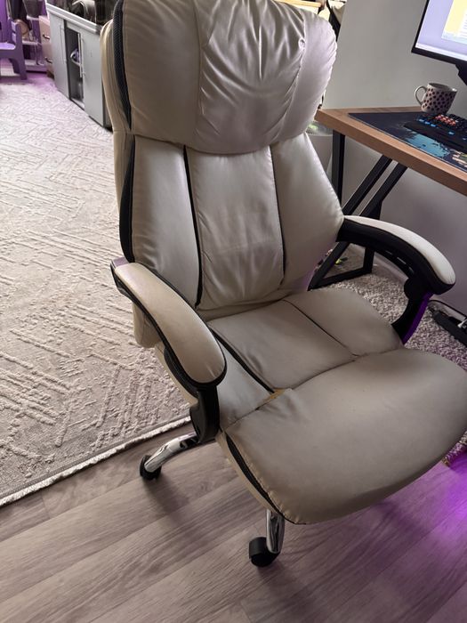 Офисное кресло кожа