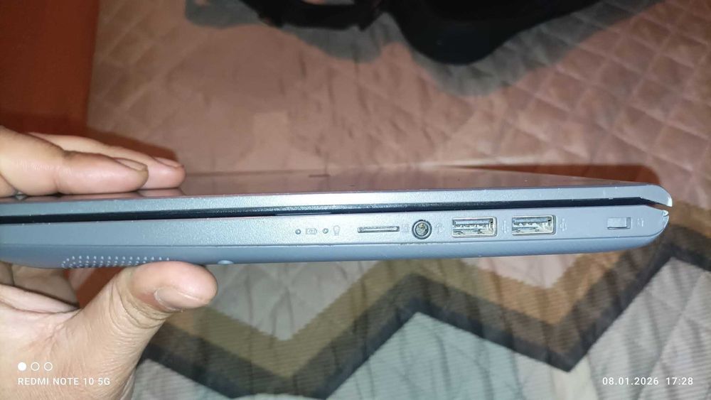 ASUS X409DAP много запазен