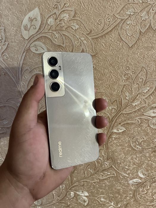 Realmi c 65 хорошем состоянием 60 000 цена договорня