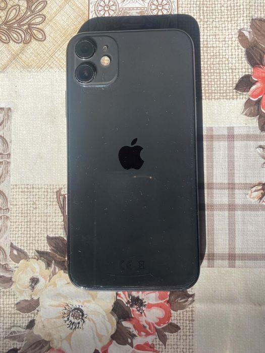 Iphone 11 , 64 GB