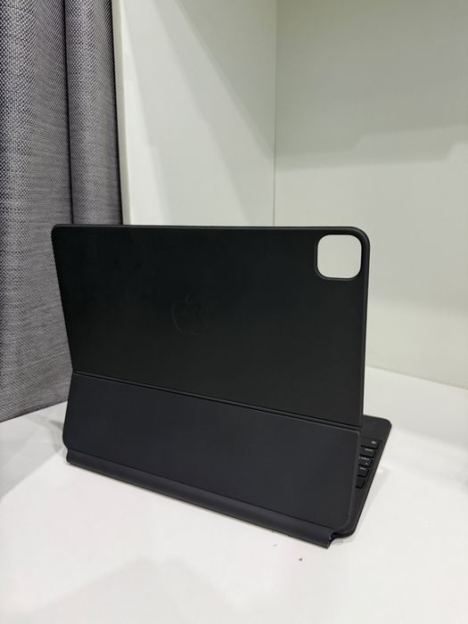 Apple Magic Keyboard Оригинал. iPad Pro 12.9
