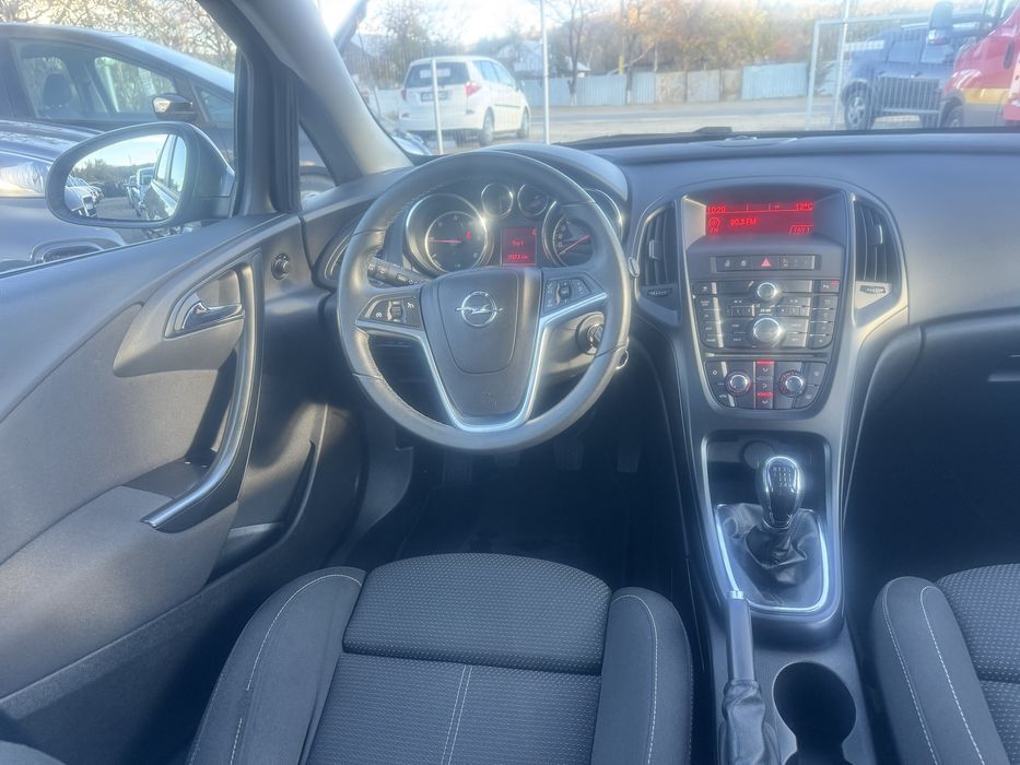 Opel Astra J 17 CDTI Posibilitate Rate,Cash,Buy Back