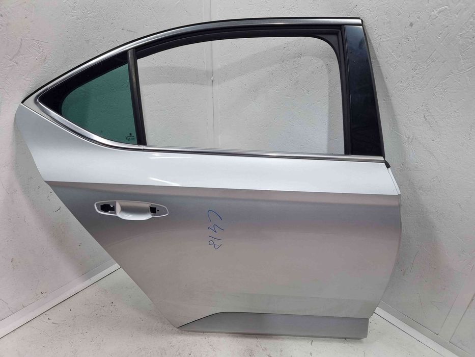 Usa dreapta spate Skoda Superb III (3V3) [Fabr 2015-prezent] LA7W