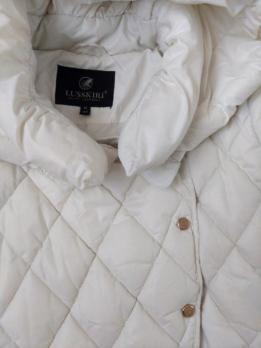 Продам куртку, можно для беременных