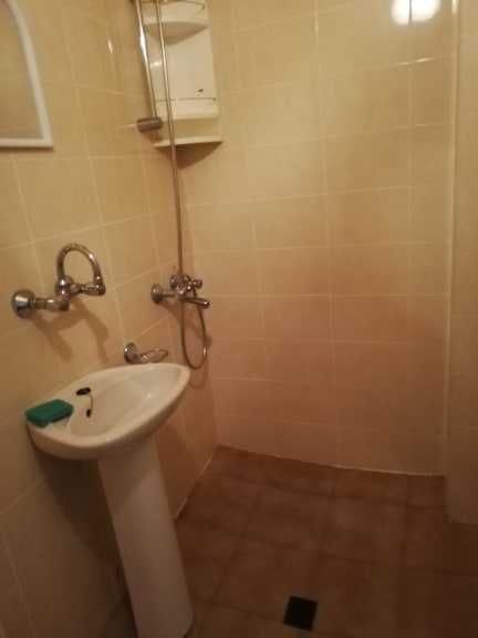 Дава се под наем Двустаен апартамент в София, Борово - 65 кв.м за 359.04 € - Снимка #2