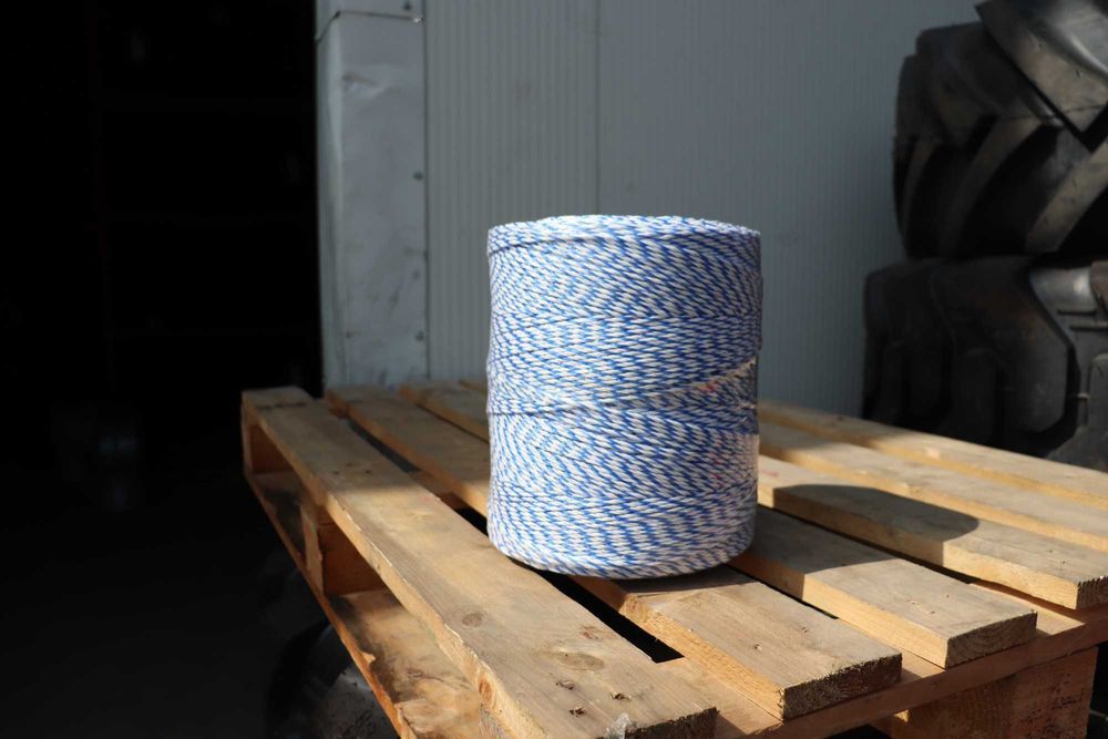 Gard Electric Rola fir alb-albastru fi 3mm. 3x0.2mm 1000m pentru Vaci