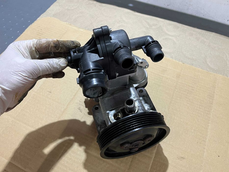 Хидравлична помпа за BMW E46 316 / 318 (N42)