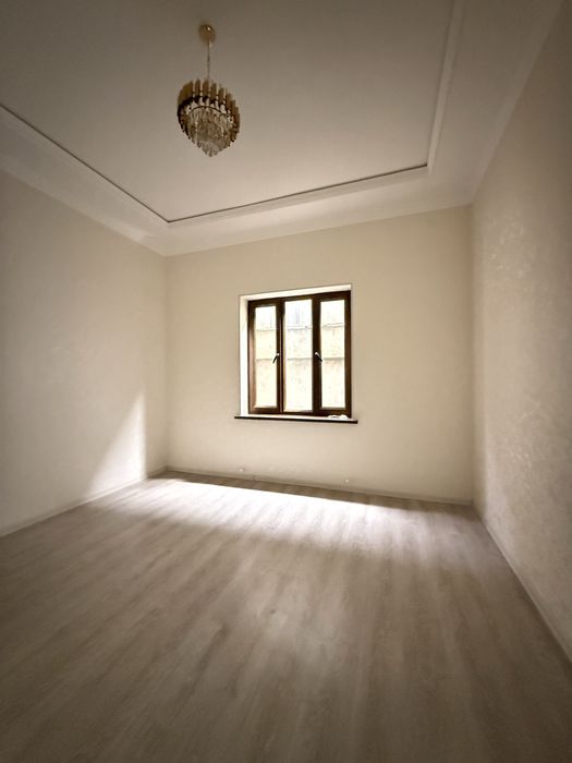 Срочно продаётся 2-сотих 5-комн участка в Сергели Ханабад