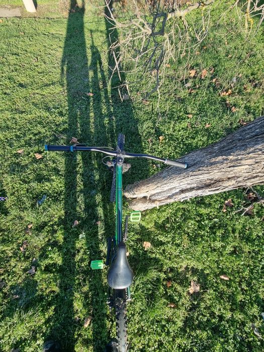 Drit jump blacjakd mafia bikes