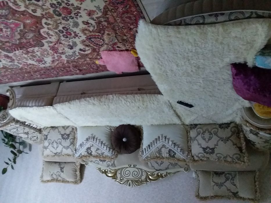 Продам большой диван