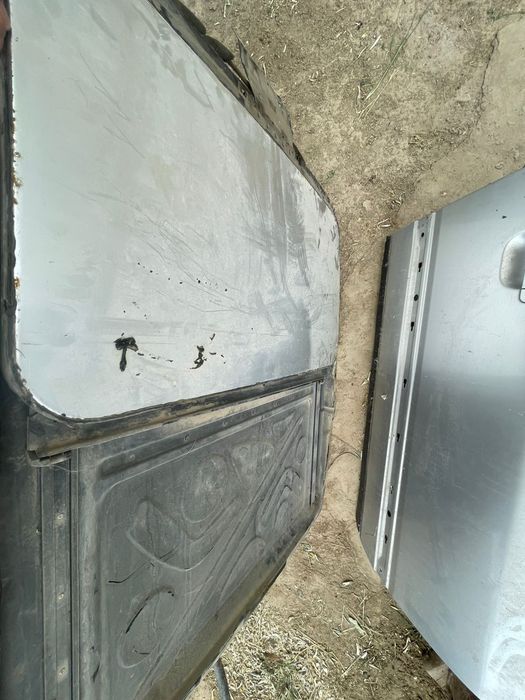 Продам запчасти на Ауди С4