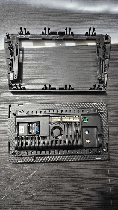 9" Мултимедия Android 12 за Шкода Рапид/Толедо, безжичен Adnroid Auto