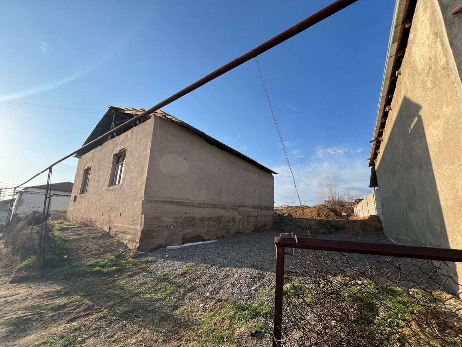 Yer uchaska  Qibray krupski shafof mahalla