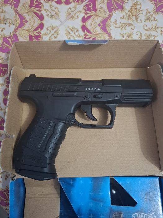 Pistol air soft Walther P 99 cu o putere de 4 Joules