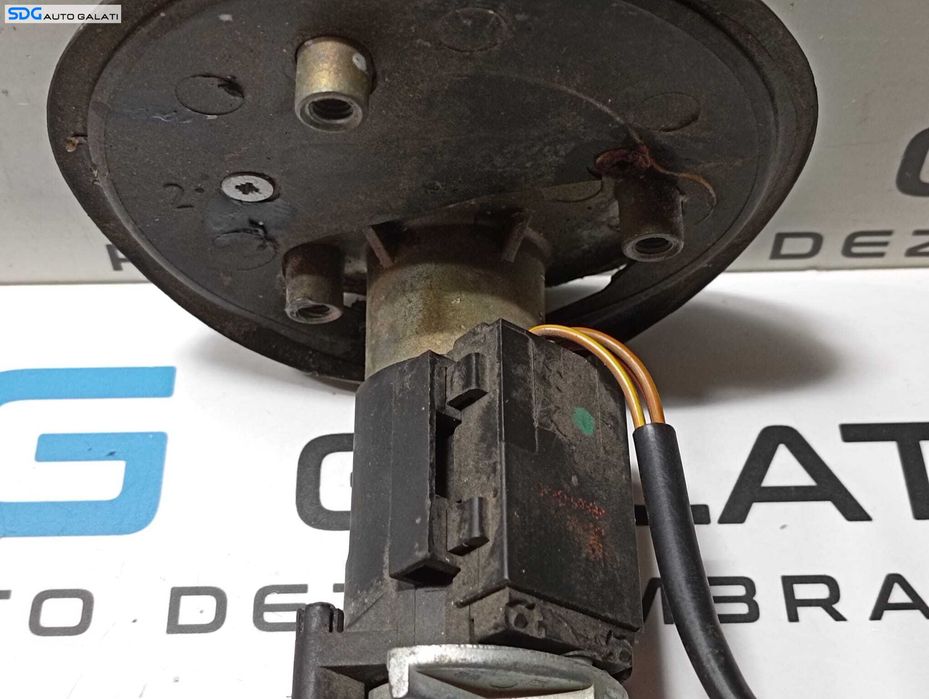 Sigla Emblema Butuc Cheie Deschidere Haion Haion Portbagaj Volkswagen Golf 4 Break 1998 - 2006 Cod 1J5827469F [M7848]