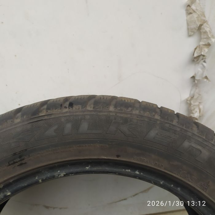 Зимни гуми CONTINENTAL и FALKEN 215/55/17