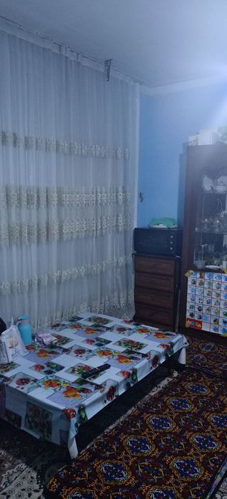 Срочно сотилади 2сотих 4хона Уй гараж кухня кладовка бор