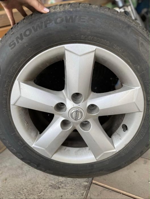 Jante + cauciucuri iarna nissan juke