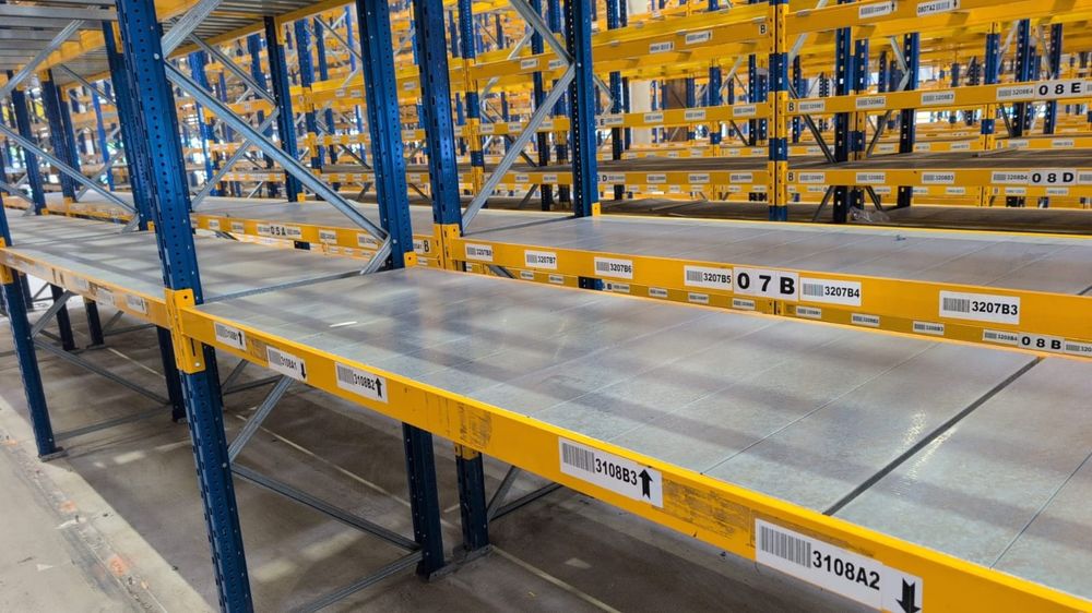 Rafturi metalice pro eur