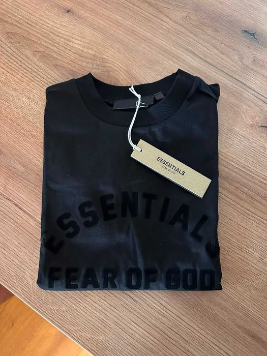 Tricou essentials negru marimea Xl