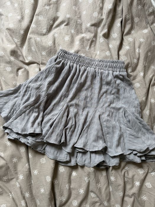 Дамски поли/къси панталони нови