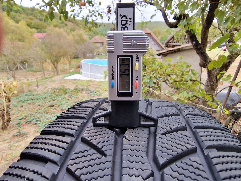 235 60 R 18 jante aliaje cu cauciucuri de iarna Santafee ~ 5 x 114,3