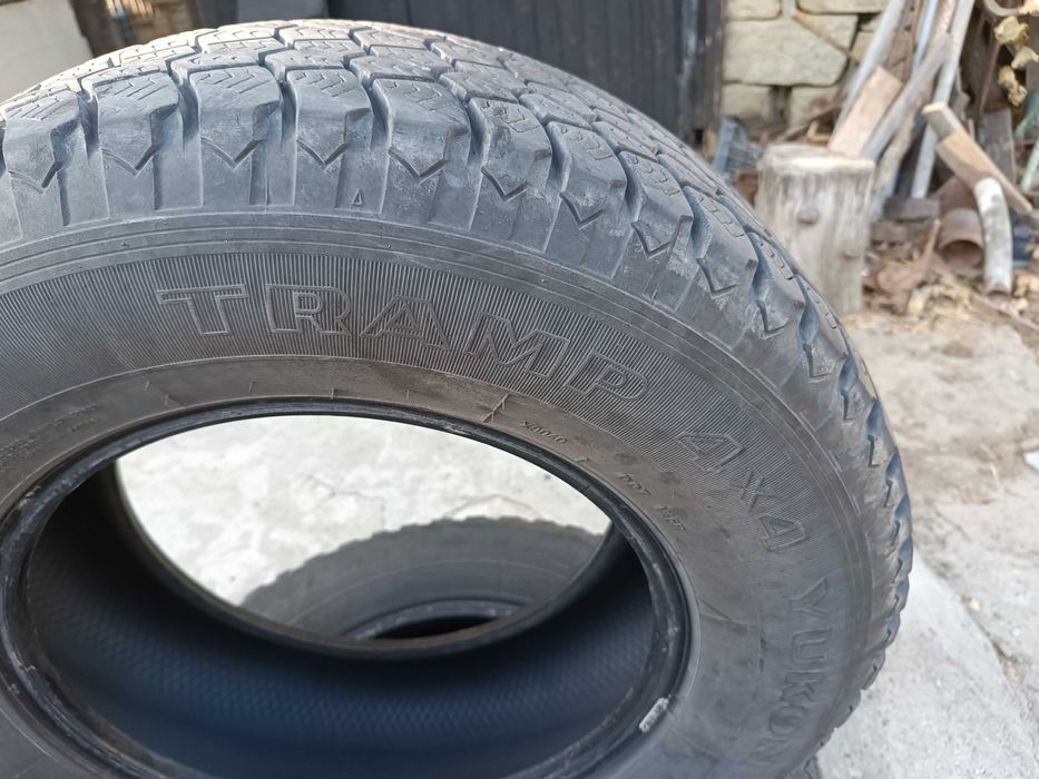 Гуми за джип 4*4 все сезонни