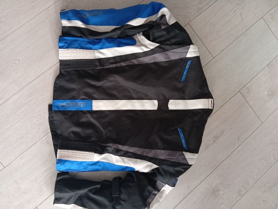 Vând geaca Moto Xpro mărimea M