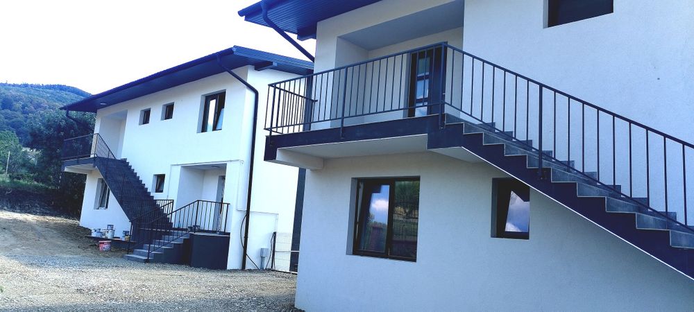 Proiect Nou 3 Vile cu 3 Apartamente
