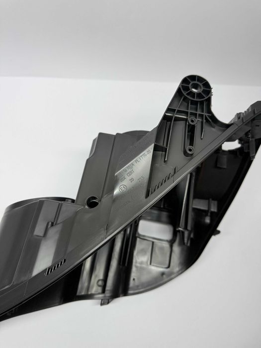 Стъкла корпуси за фарове MERCEDES C W204 преди фейслифт В204 капаци