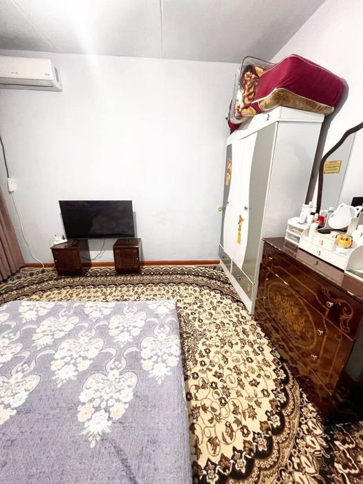 Срочно продаётся квартира ташкентская область Янгиюль