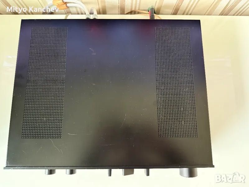 Предусилвател Yamaha C-4