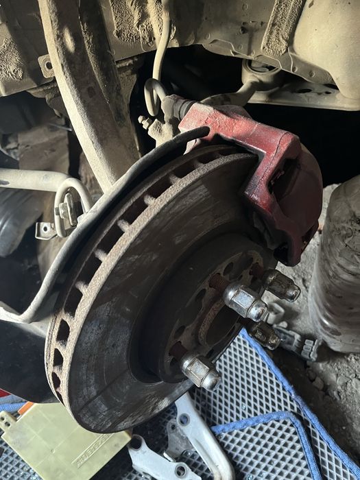 Продам компект 2 pot тормозов