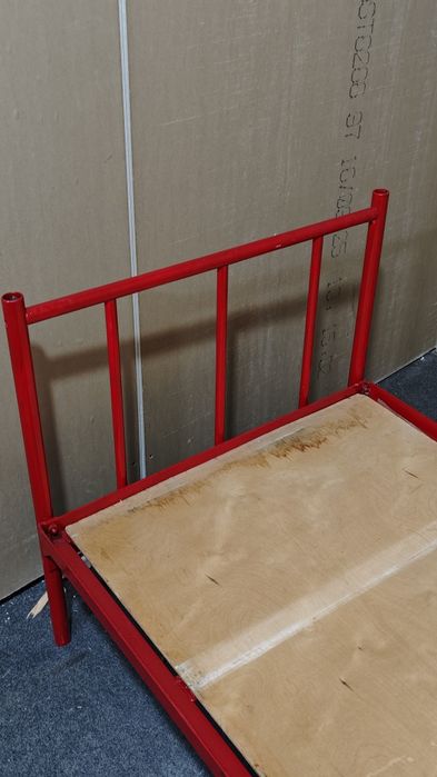 Temir kravat sotiladi